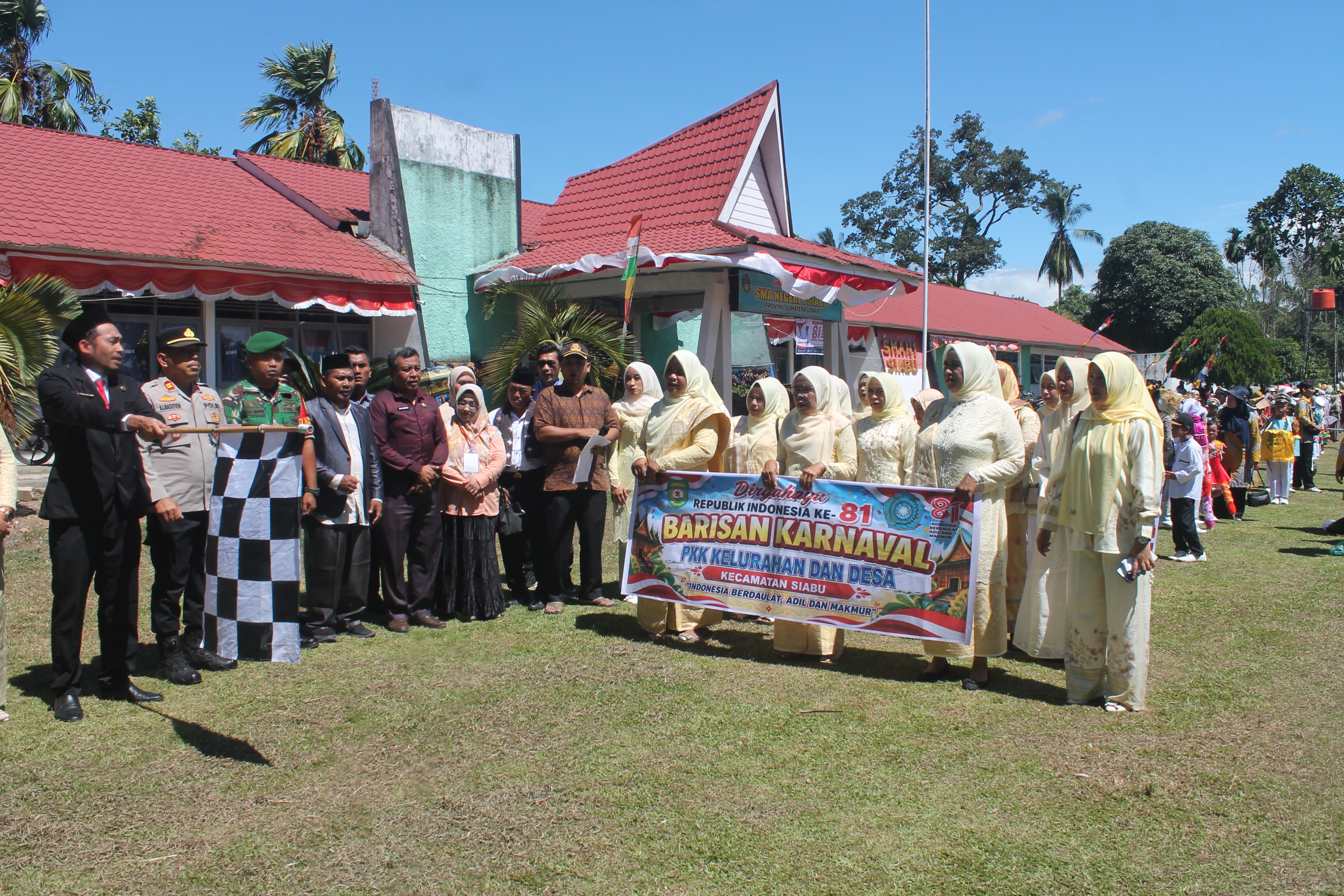 Kegiatan Karnaval di Kecamatan Siabu