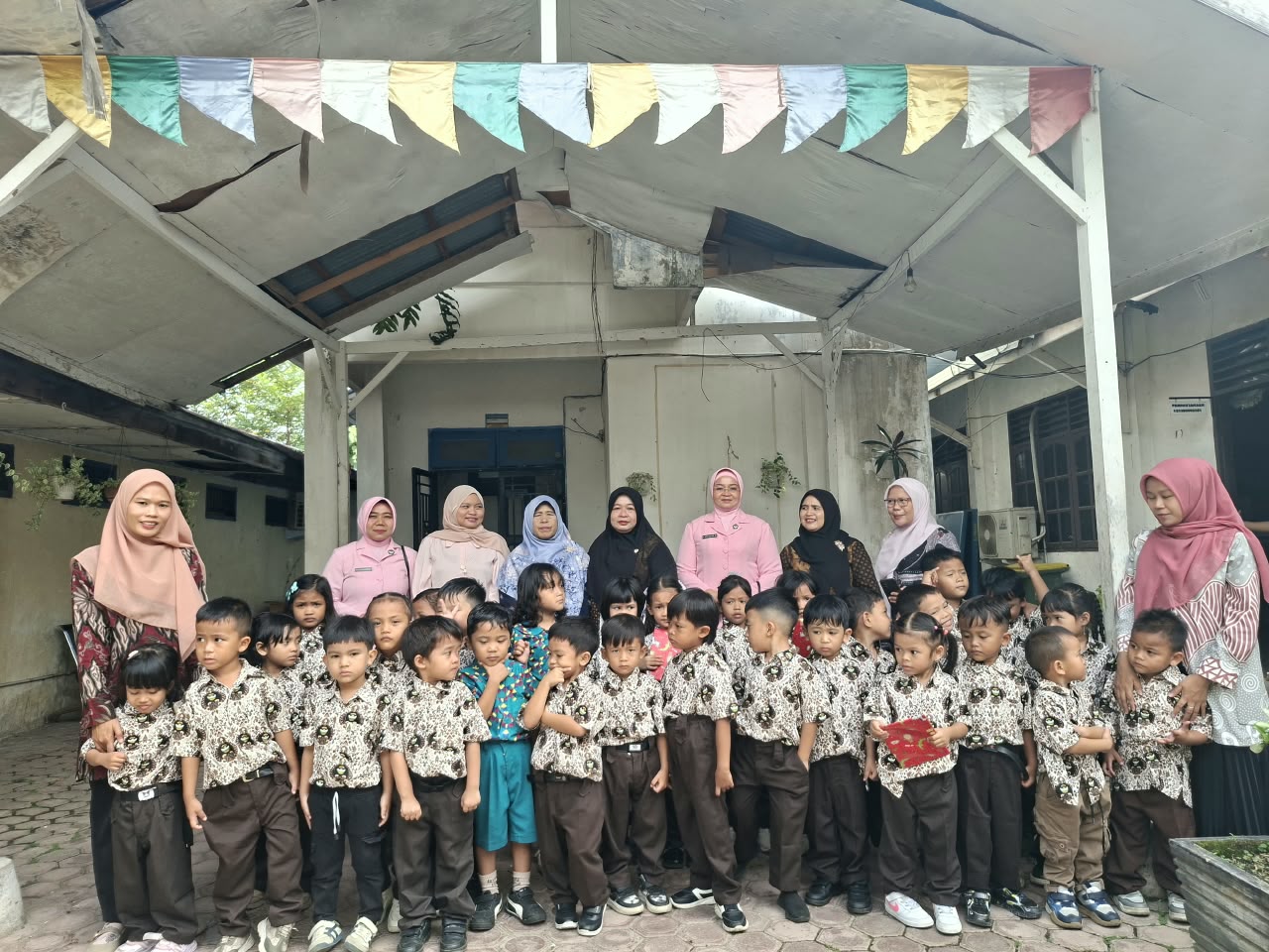 Kegiatan Kunjungan Edukasi Sekolah (Kukasih) dari TK Kemala Bhayangkari 14, Kamis 10 September 2026